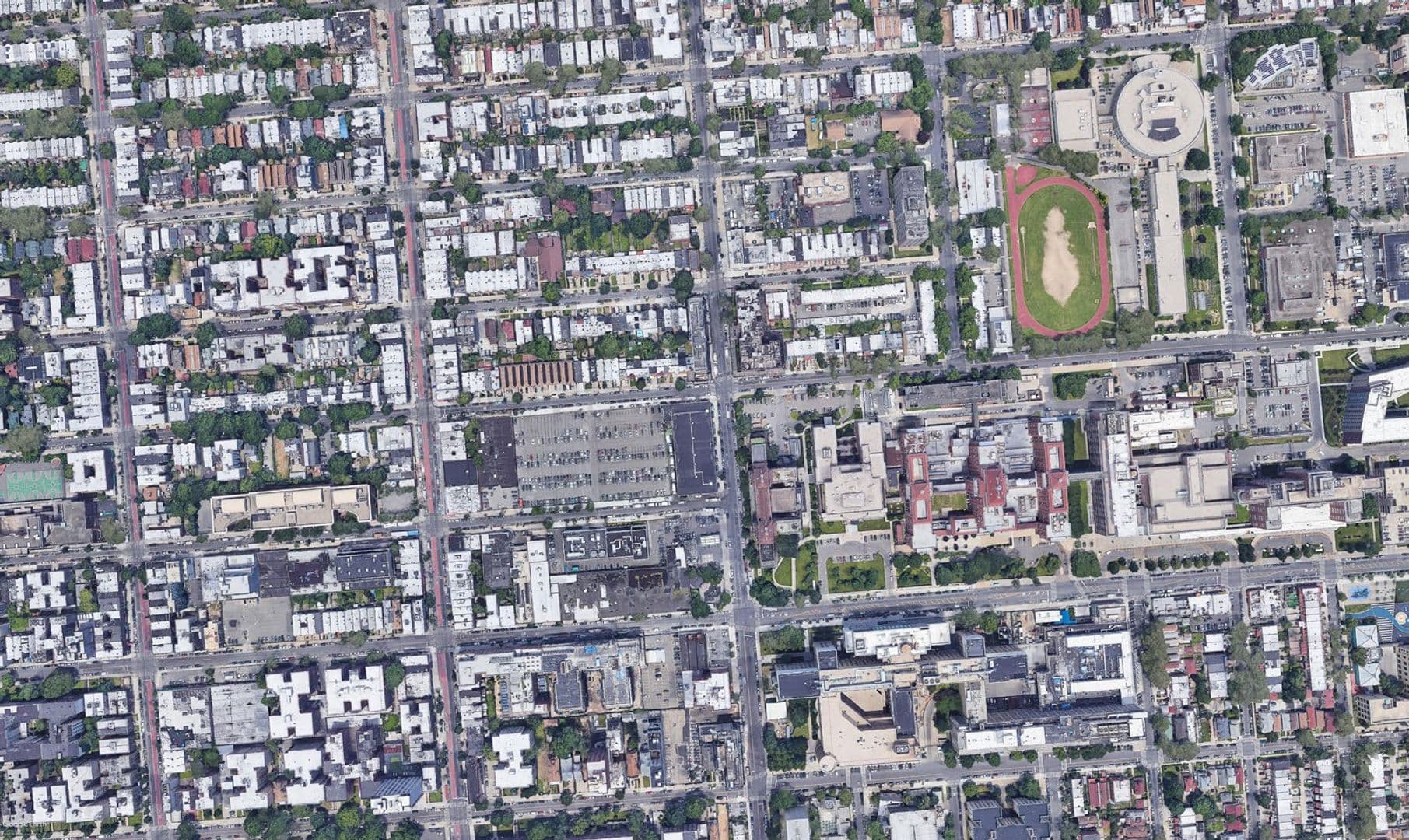 Brooklyn Apartment: 676 New York Ave