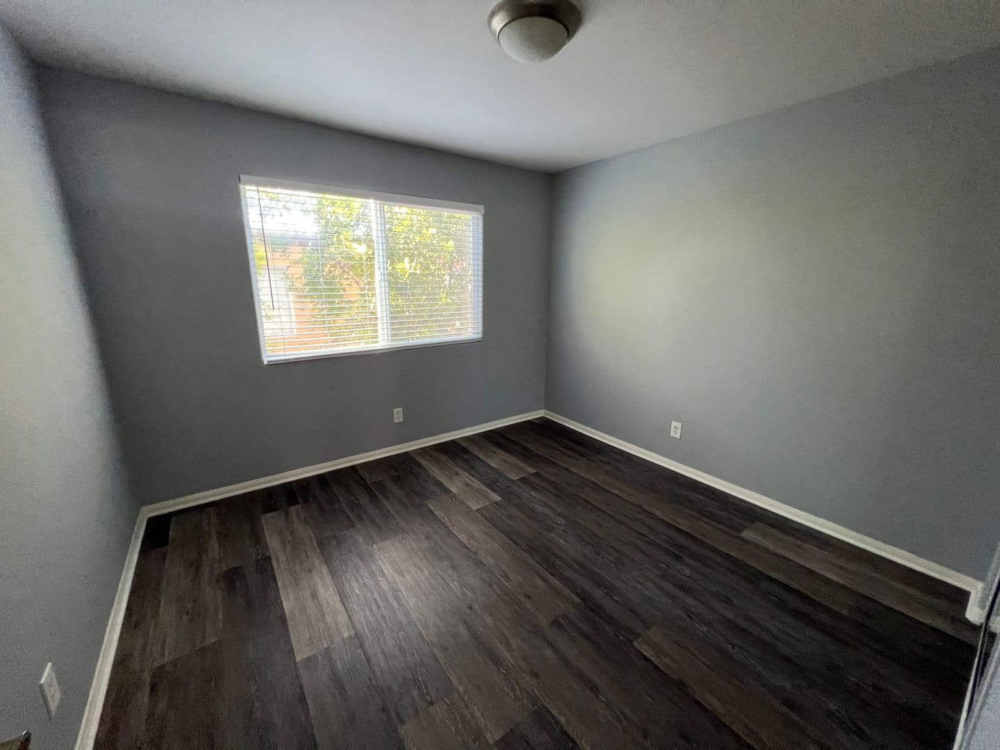 El Cajon Condo: 453 Graves Ave. # 21