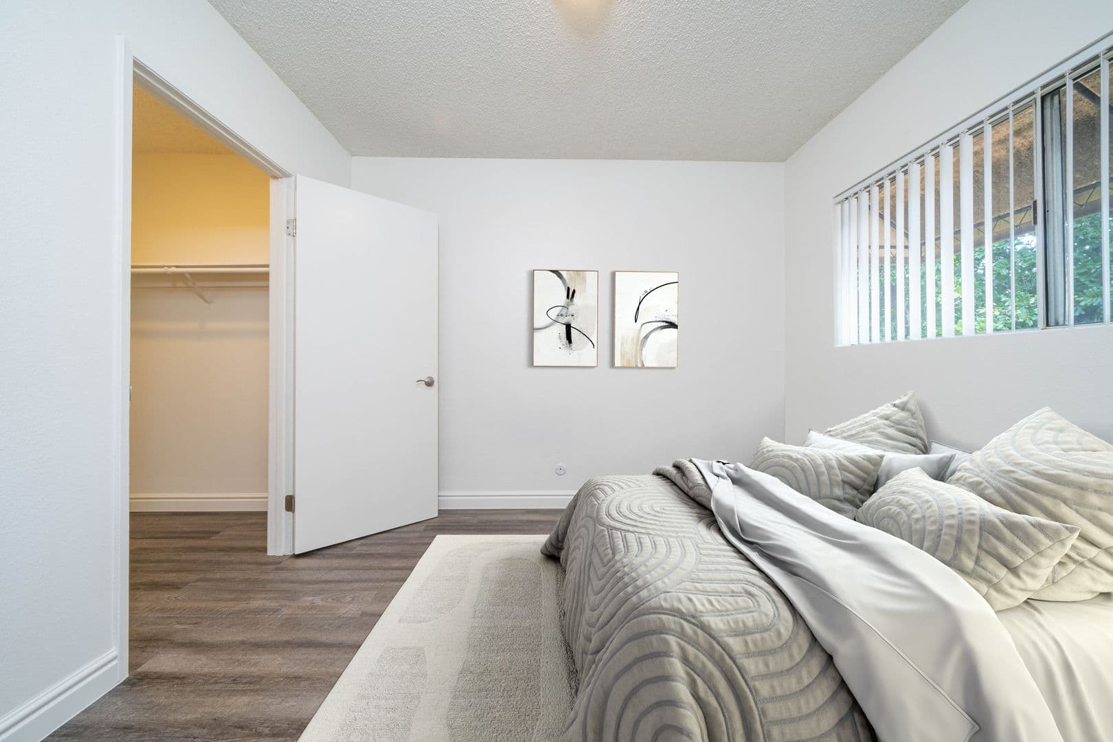 Vista Apartment: 1466 Bonair Road