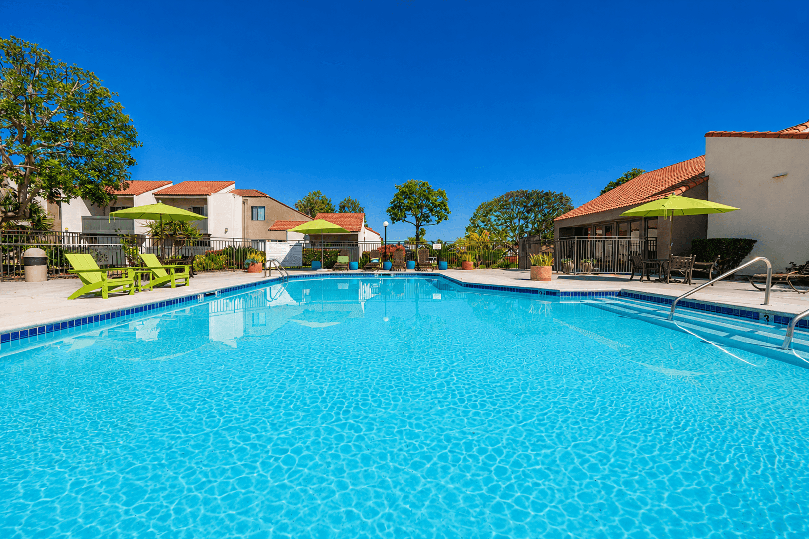 Vista Apartment: 311 Weston Circle