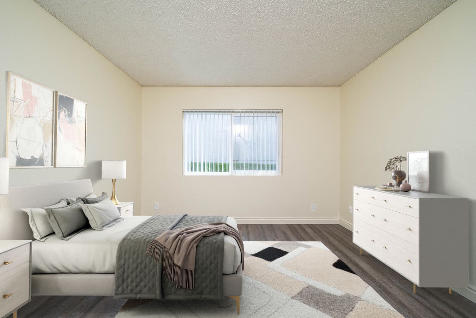 Vista Apartment: 1215-1245 Palomar Place