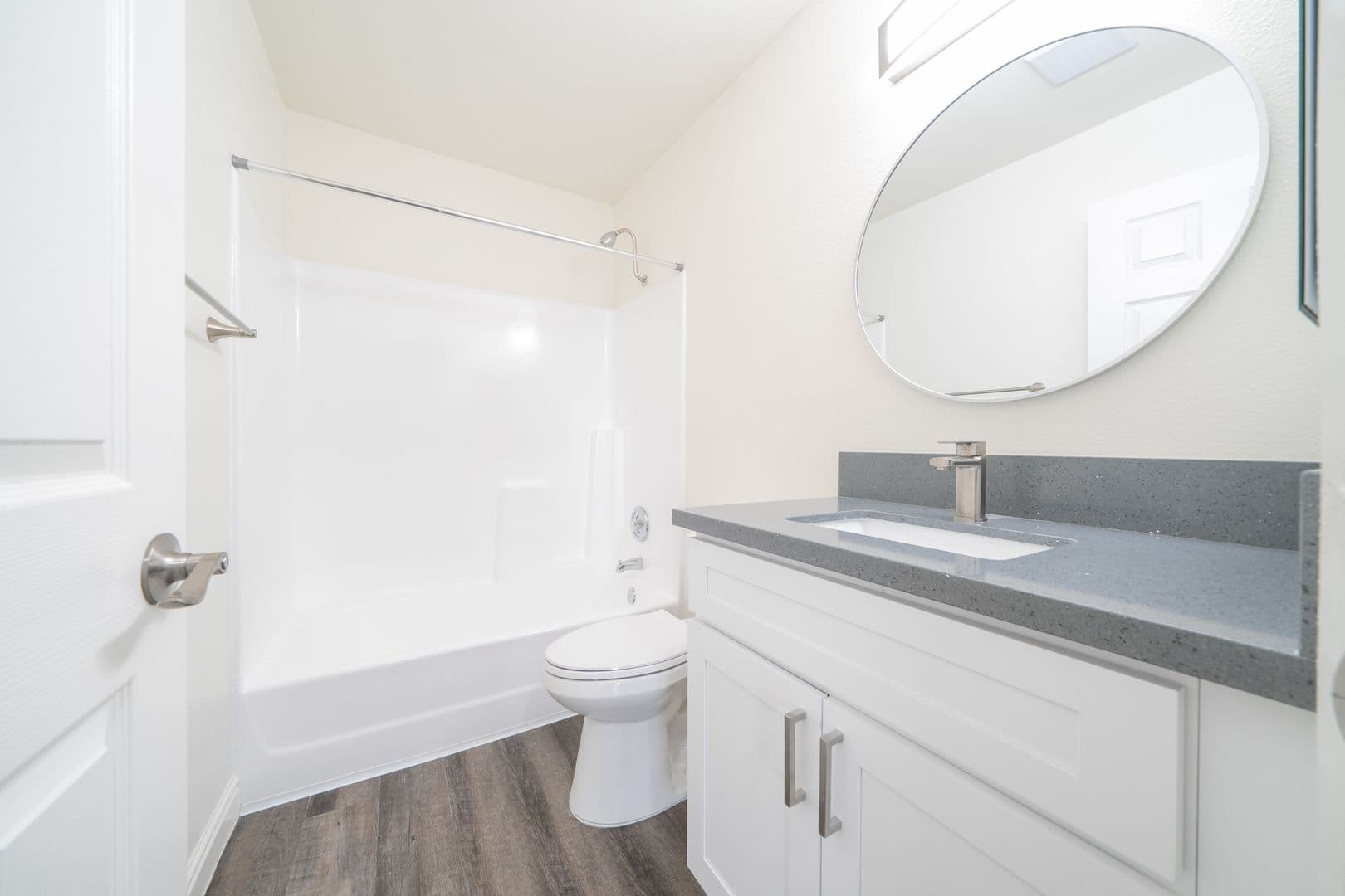 San Marcos Apartment: 343 Autumn Drive