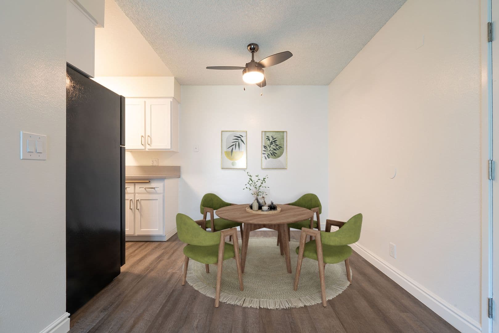 Vista Apartment: 1215-1245 Palomar Place