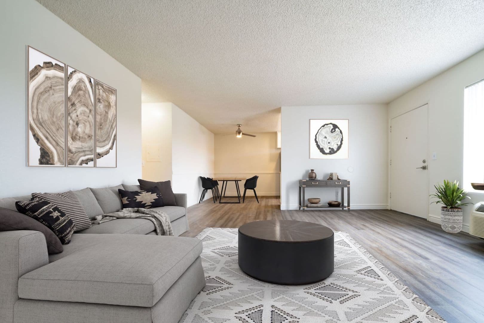 Lakeside Apartment: 9662 Marilla Drive