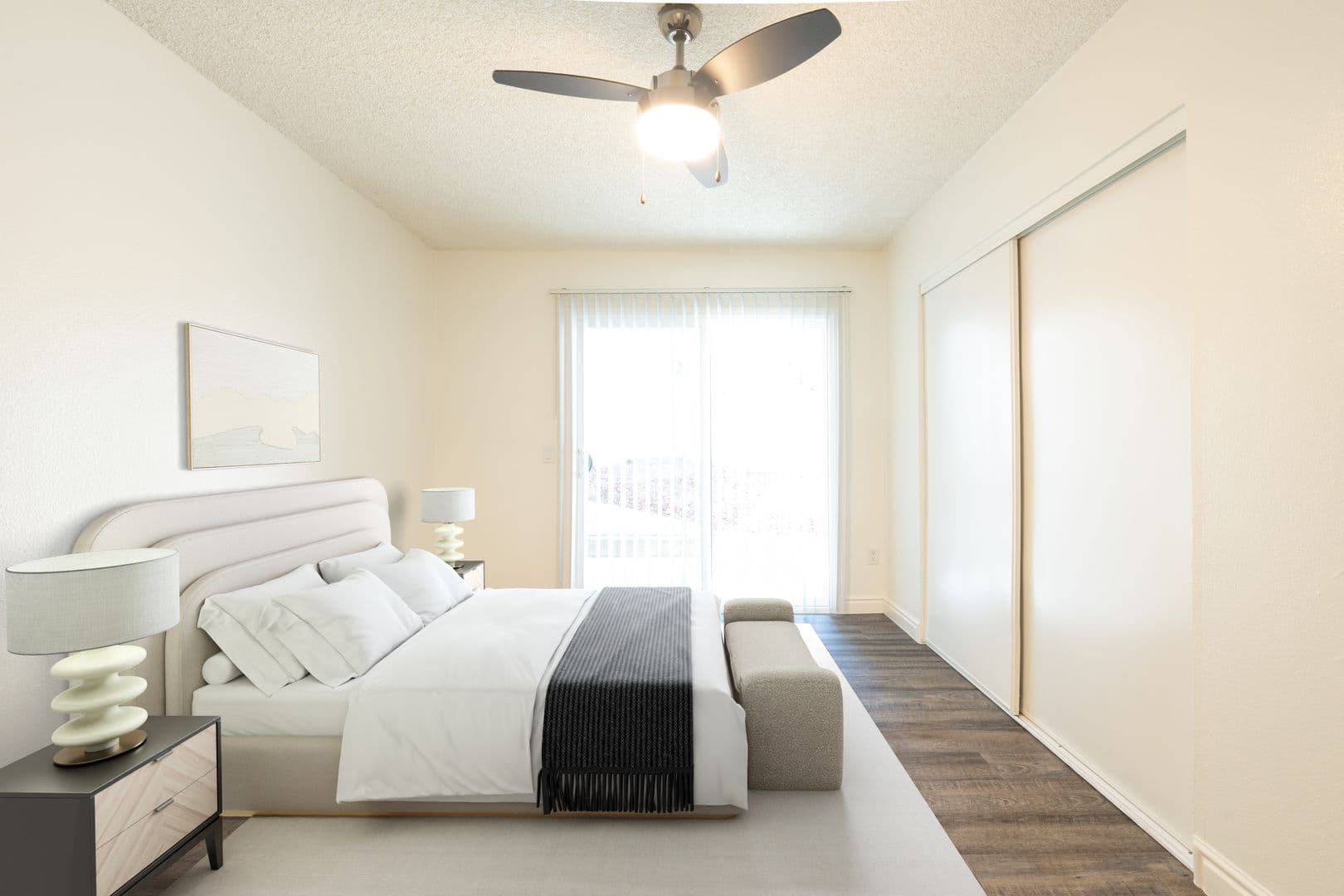 Vista Apartment: 1110 Meadowlake Drive