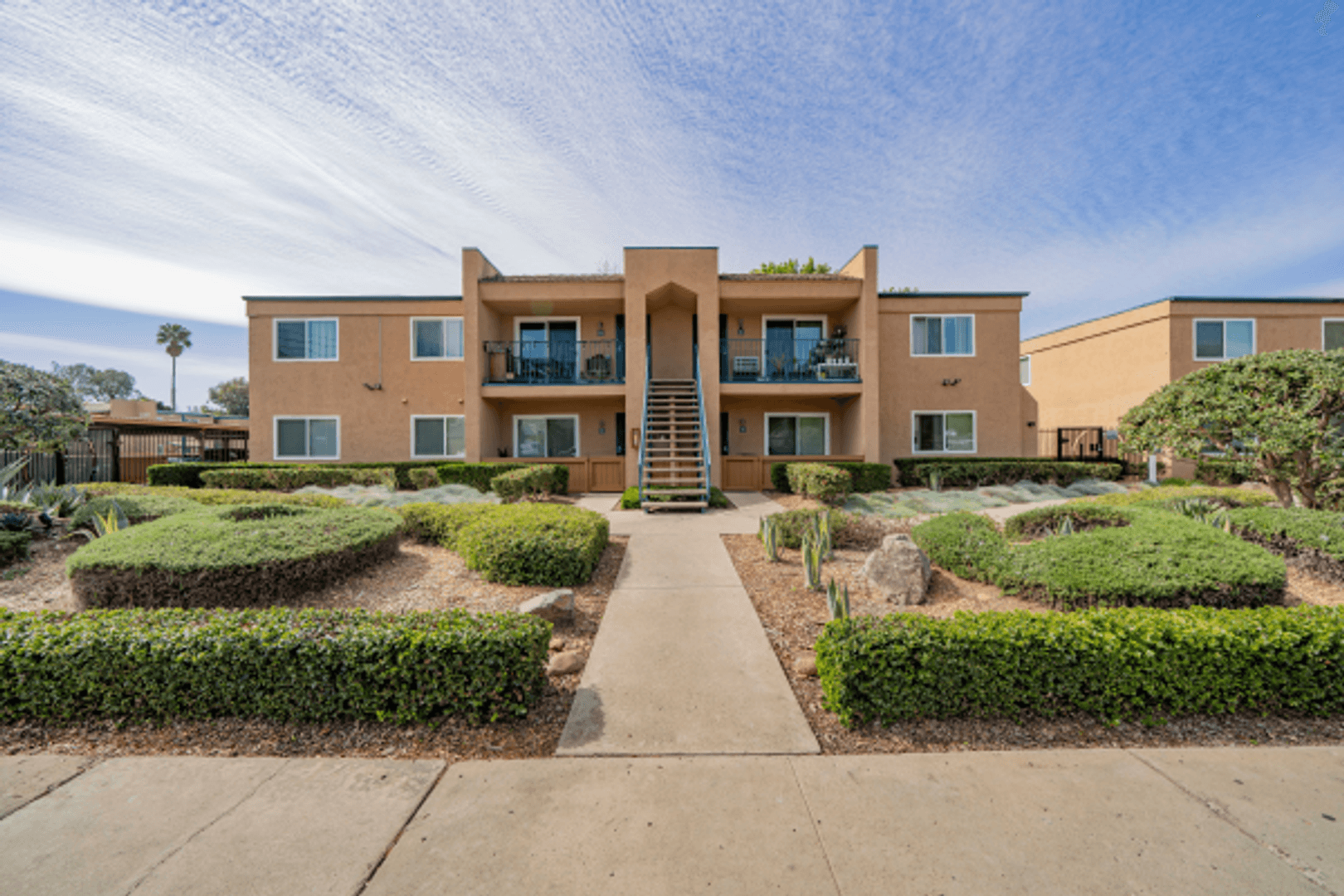 El Cajon Apartment: 570 S Lincoln Ave