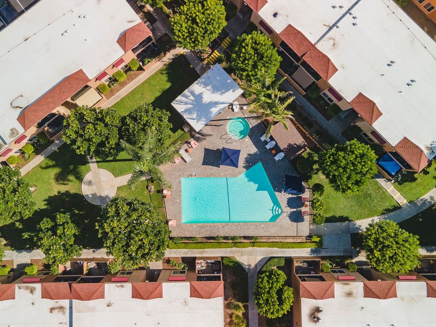 Vista Apartment: 1440 Oak Drive