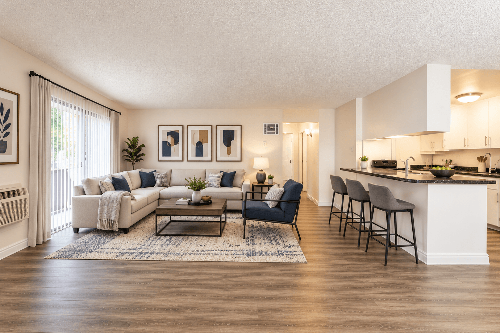 El Cajon Apartment: 570 S Lincoln Ave
