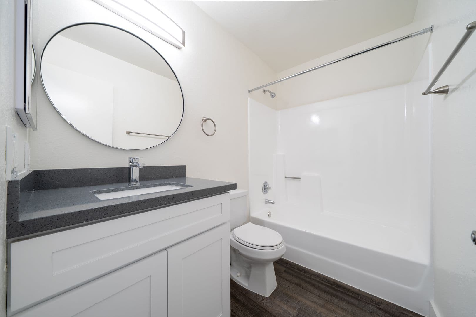 San Marcos Apartment: 320 Smilax road