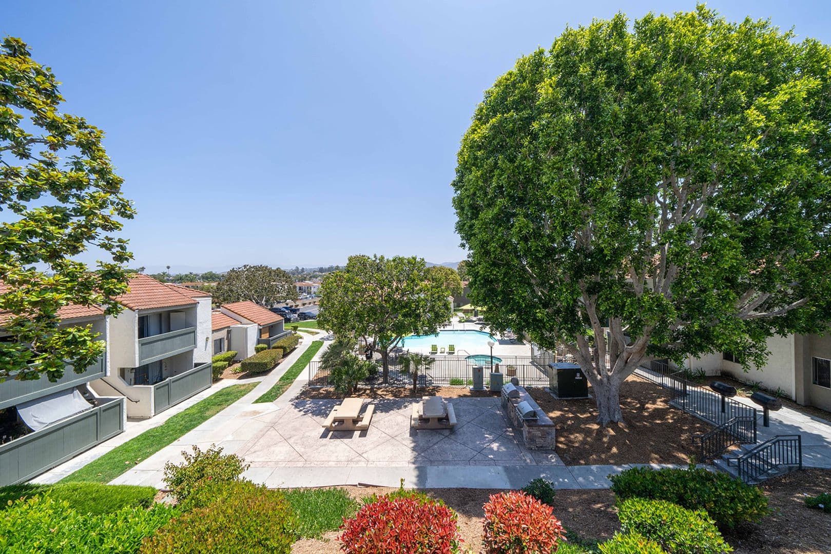 Vista Apartment: 311 Weston Circle