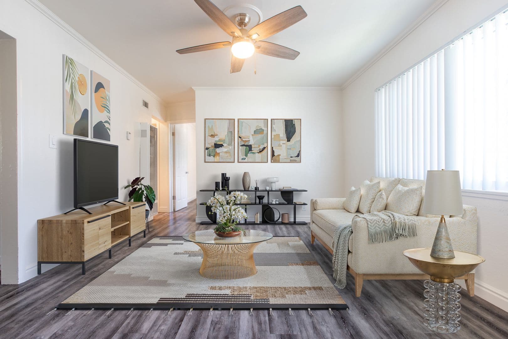 San Diego Apartment: 3960 58th Street