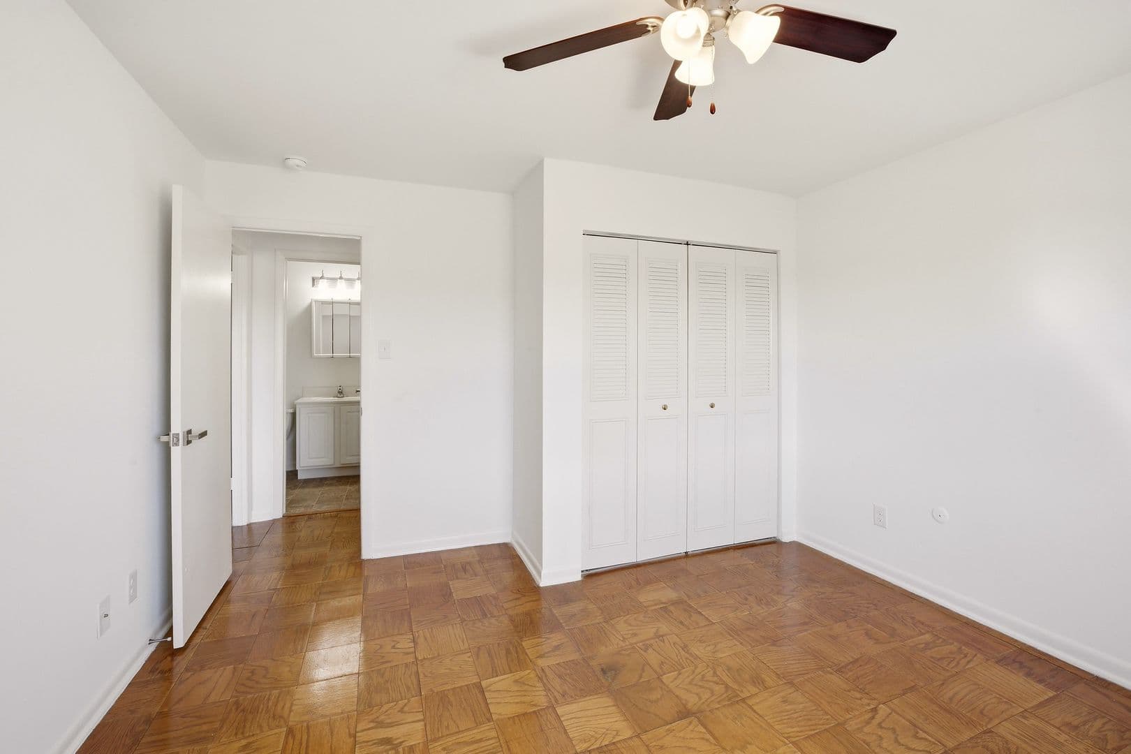 Lebanon Apartment: 1201 West Crestview Drive