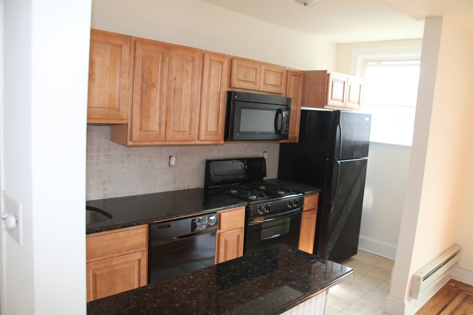 Havertown Apartment: 2033 E Darby Road