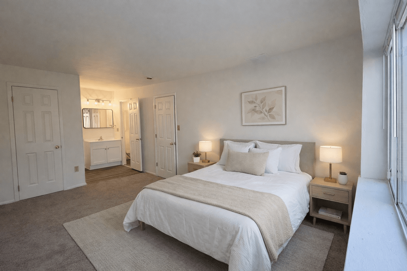 York Apartment: 102-199 Silver Spur Drive