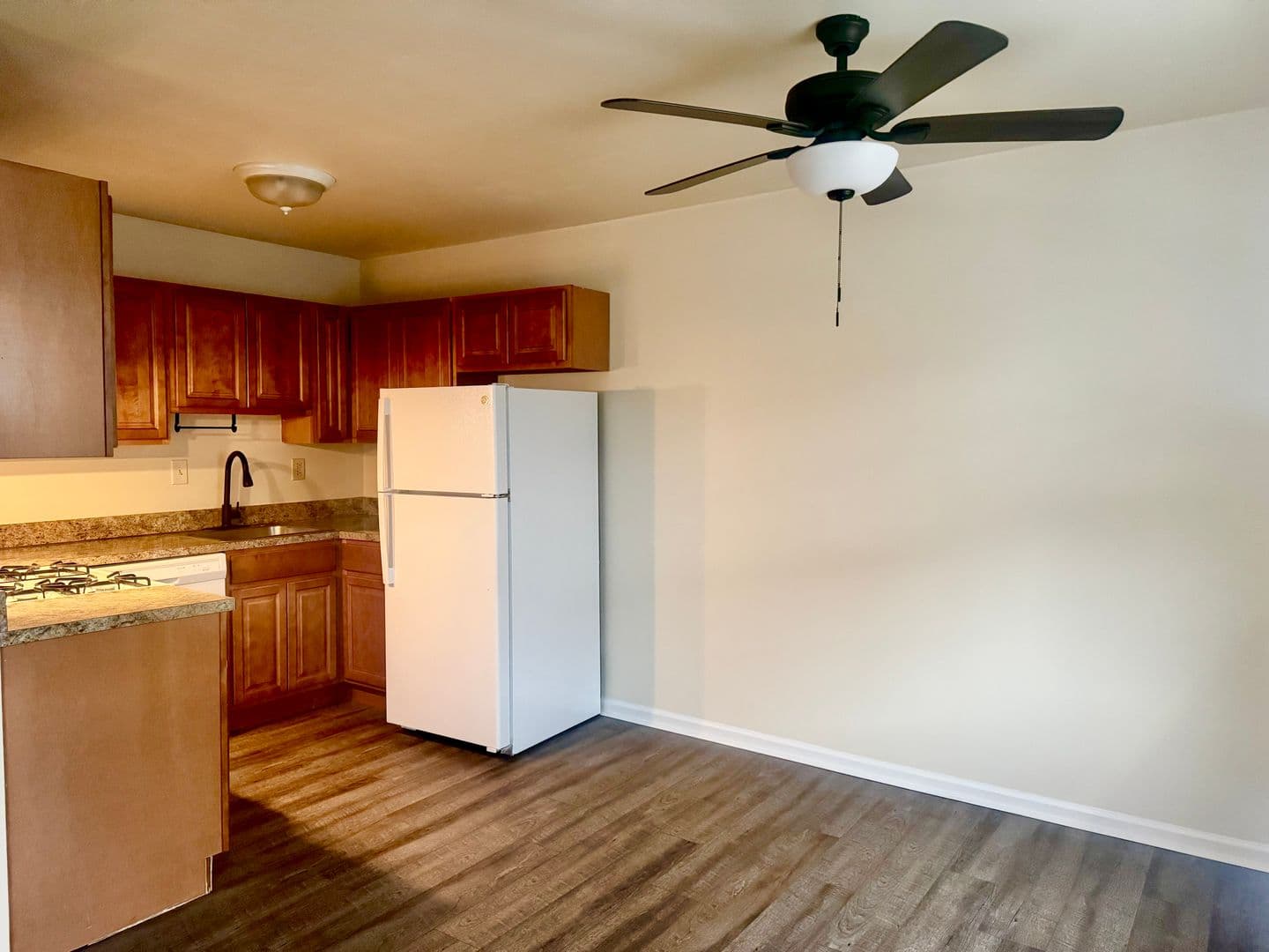 Norwood Apartment: 544-550 Chester Pike