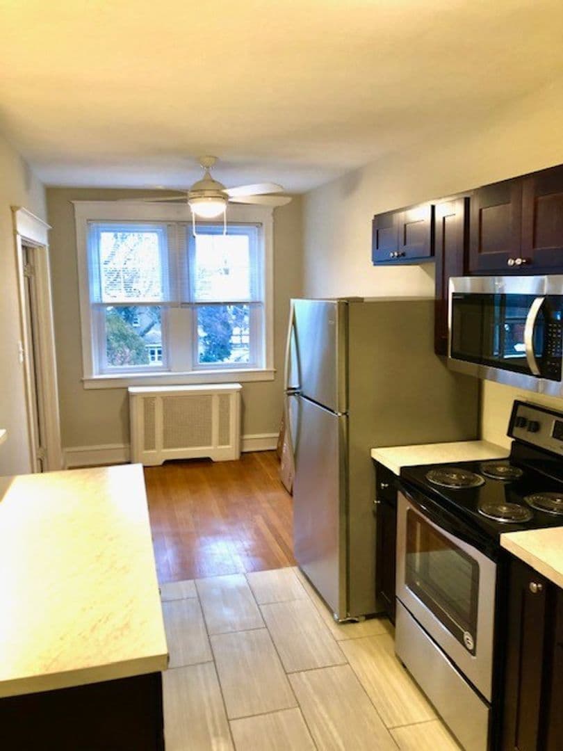 Ridley Park Apartment: 100 Morton Ave