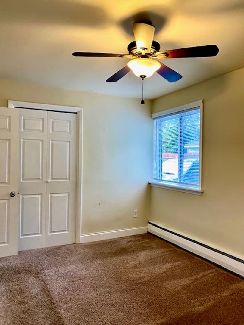 Prospect Park Apartment: 841 Chester Pike
