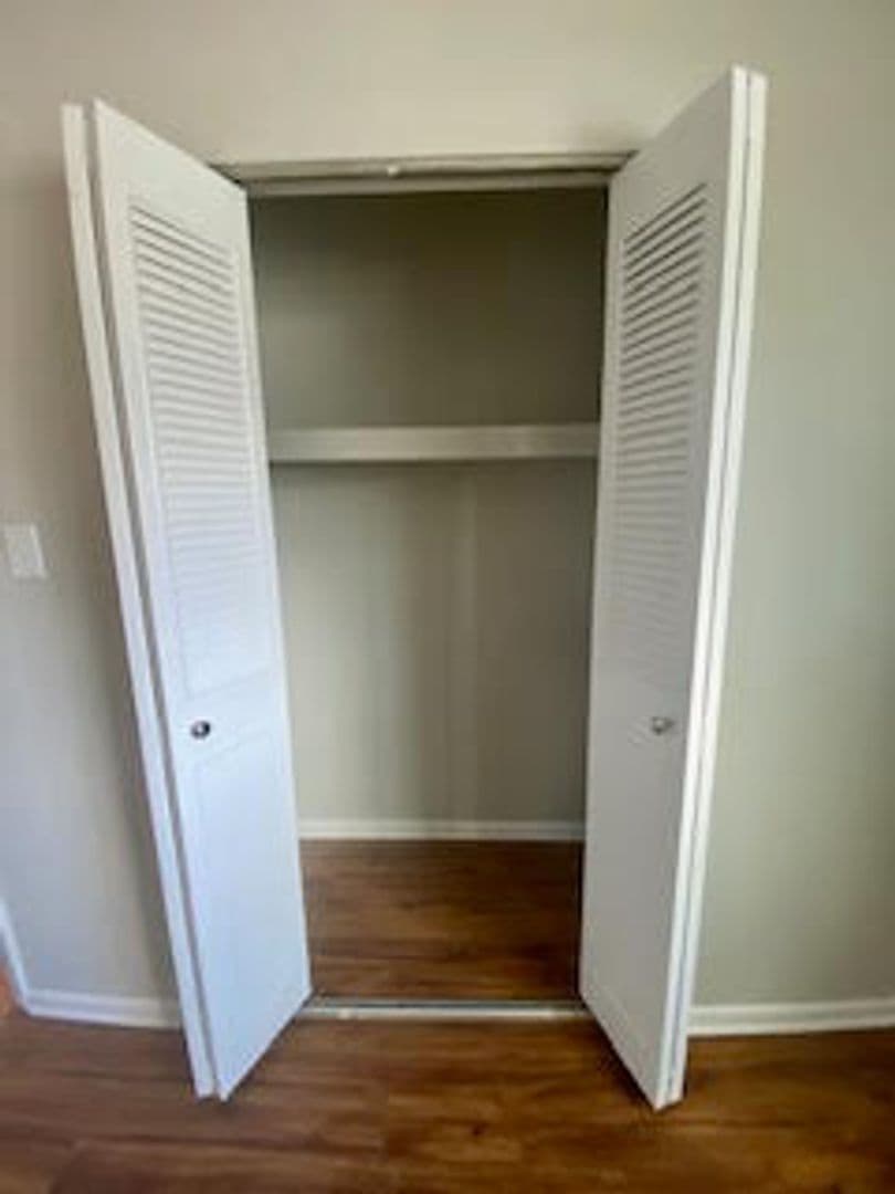 Eddystone Apartment: 1228 Eddystone Avenue