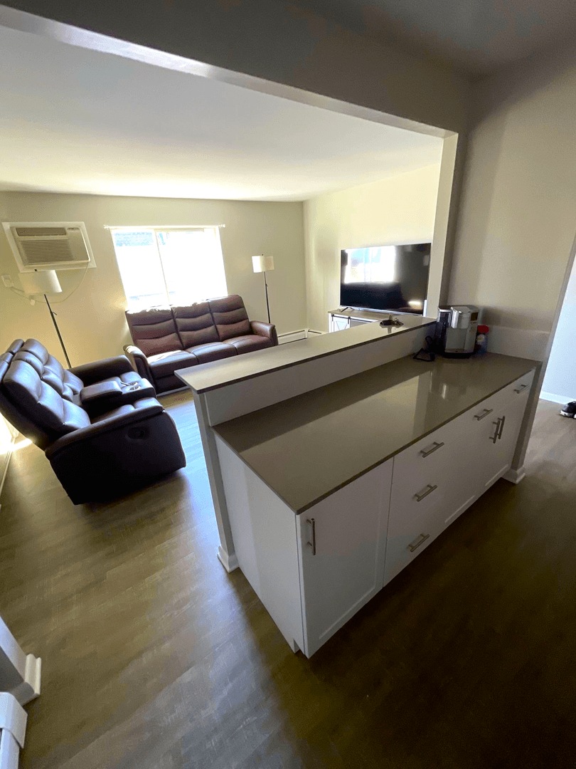 Eddystone Apartment: 1228 Eddystone Avenue
