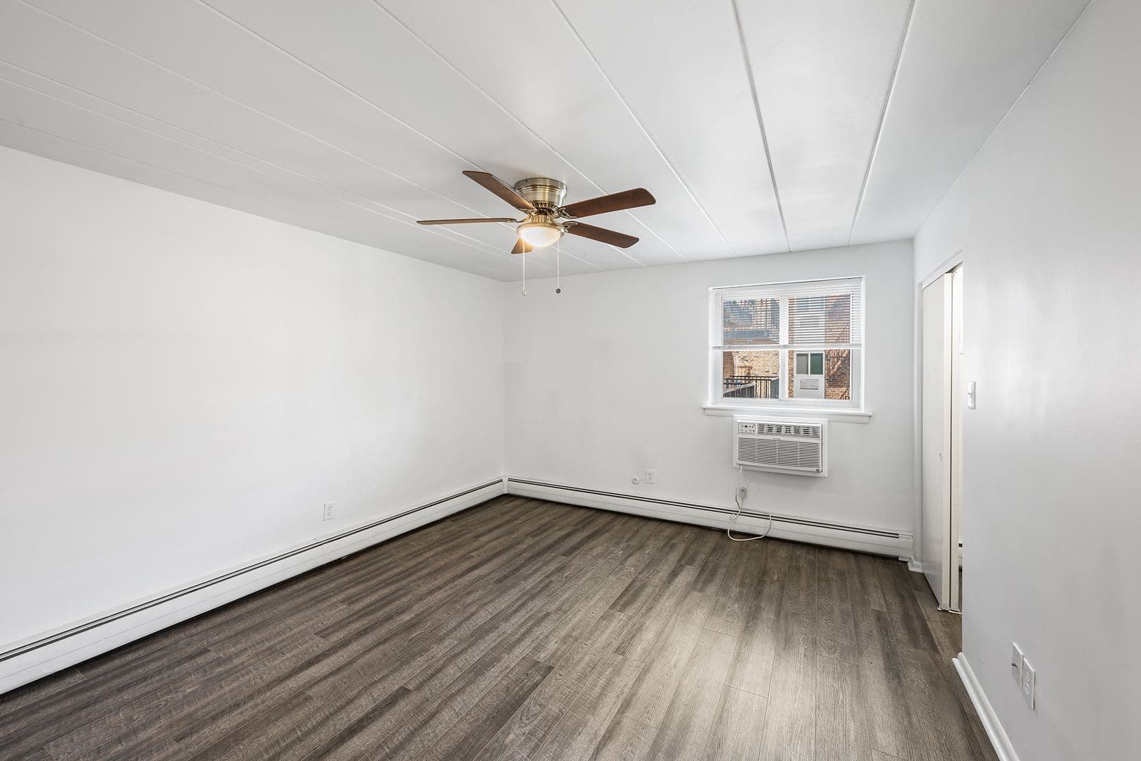 Ridley Park Apartment: 111 Morton Avenue