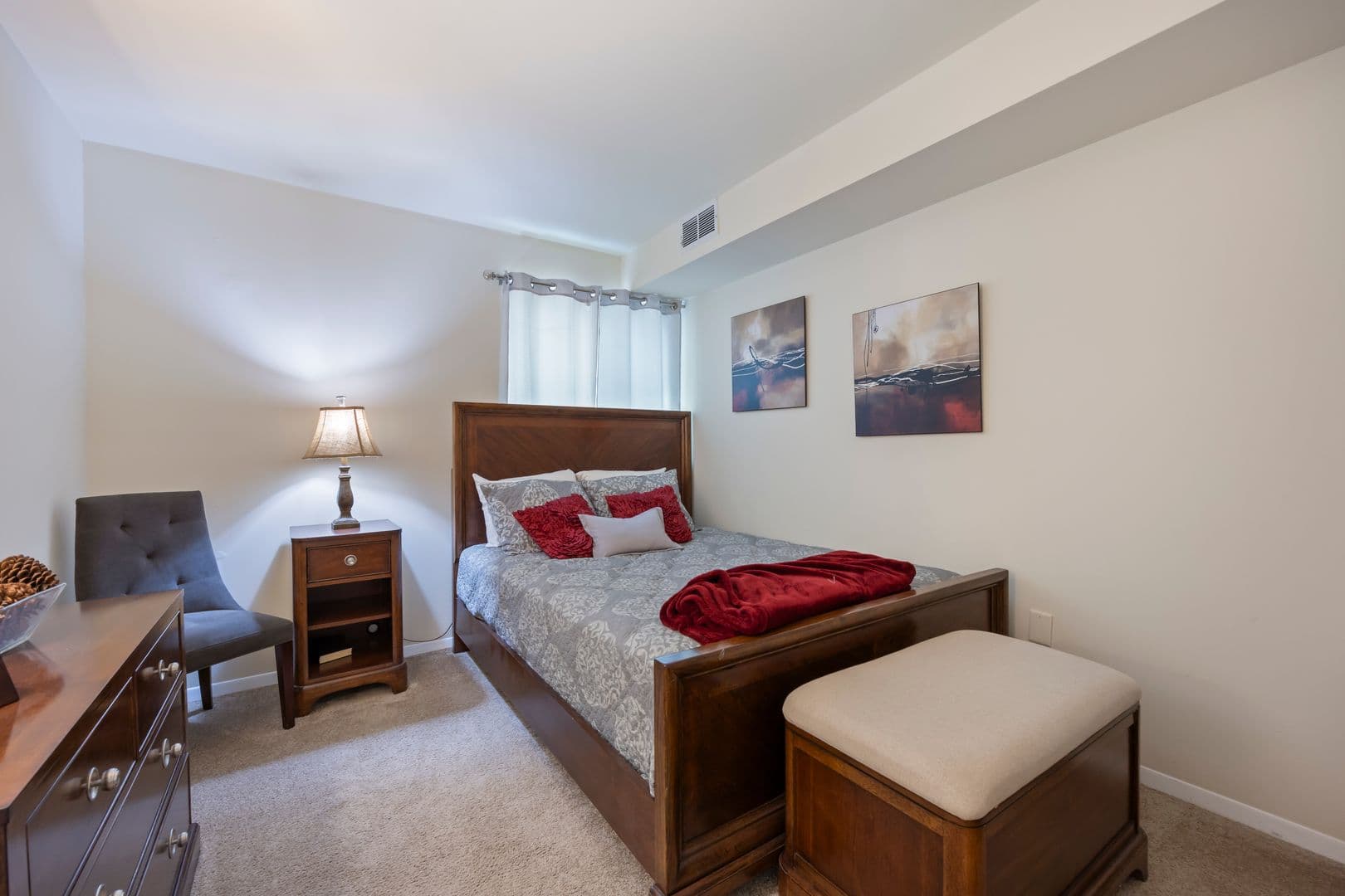 Hagerstown Apartment: 55 Manor Drive