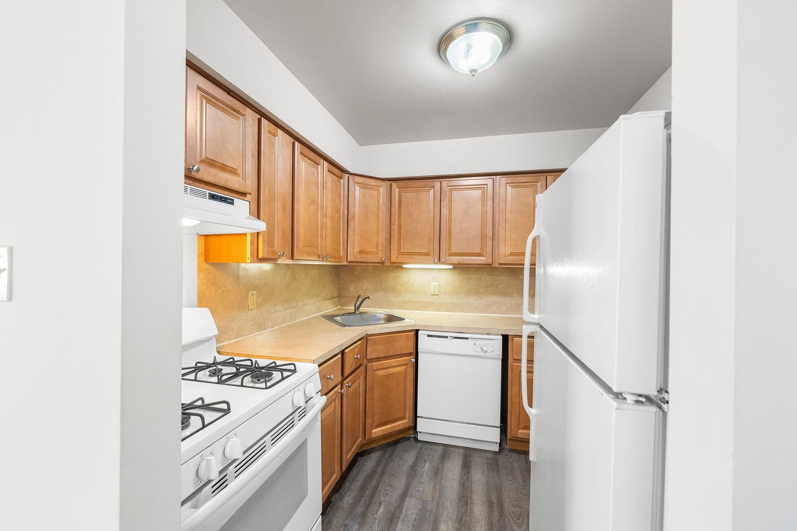 York Apartment: 102-199 Silver Spur Drive