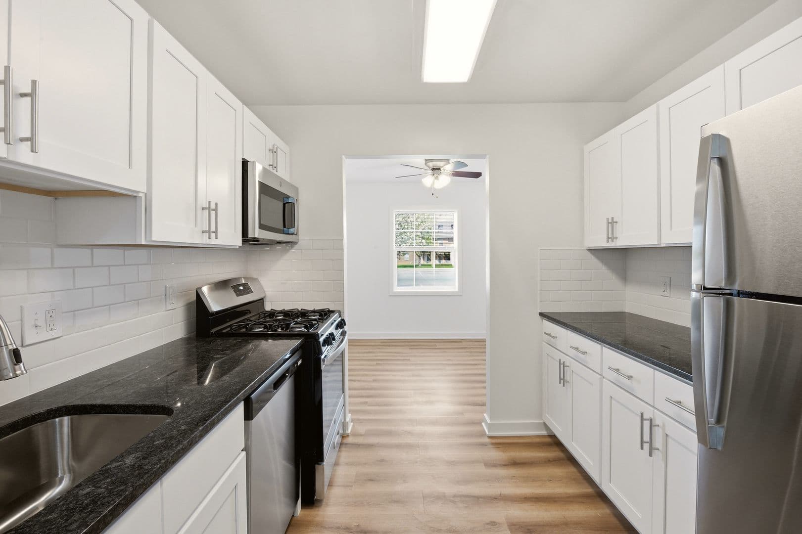 Lebanon Apartment: 1201 West Crestview Drive