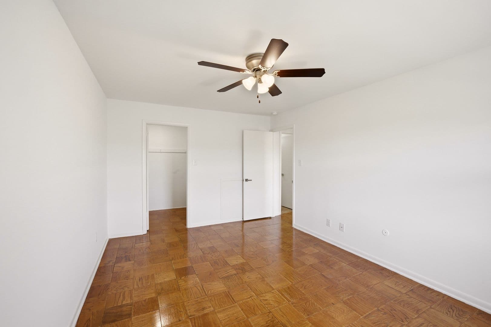 Lebanon Apartment: 1201 West Crestview Drive