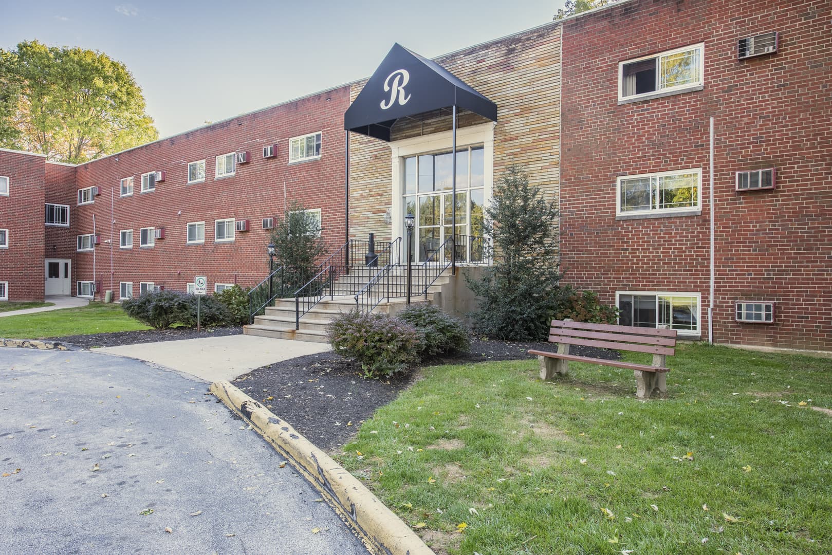 Broomall Apartment: 501 Lawrence Rd
