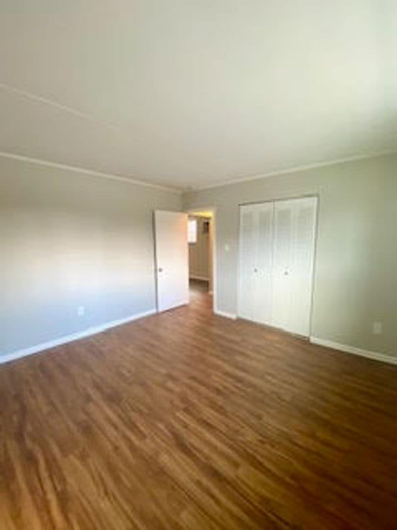 Eddystone Apartment: 1228 Eddystone Avenue