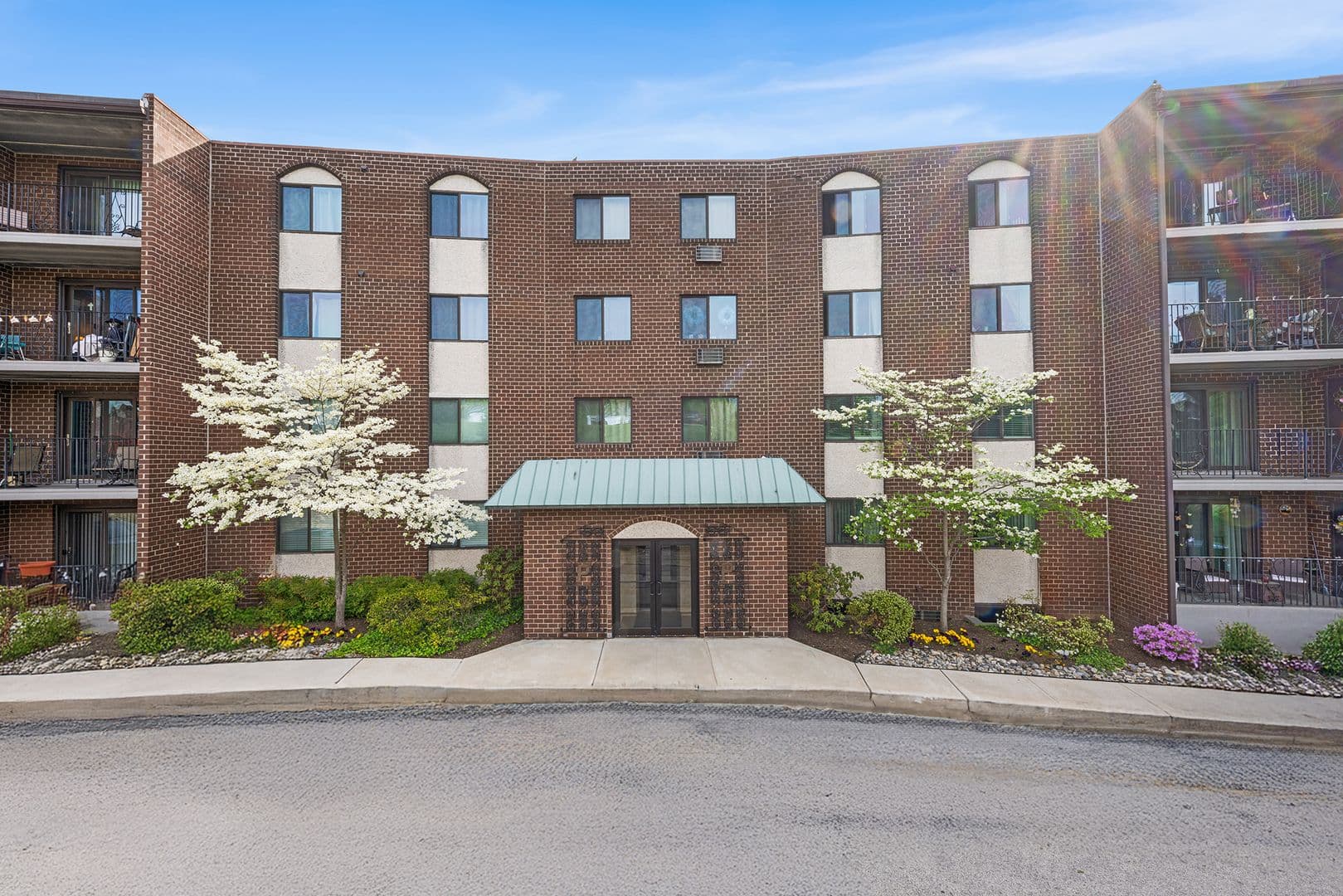 Ridley Park Apartment: 1 Stoneybrook Lane