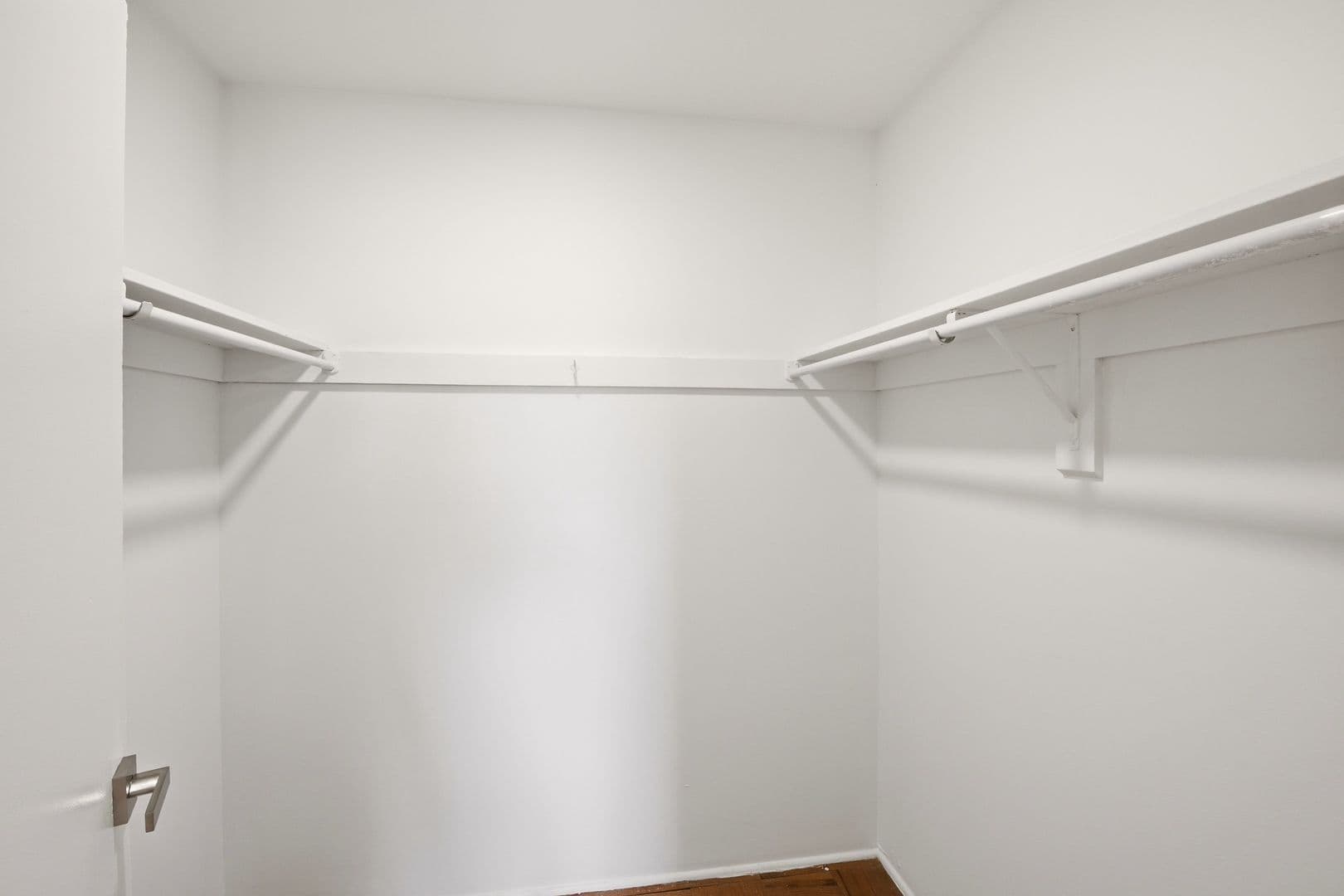 Lebanon Apartment: 1201 West Crestview Drive