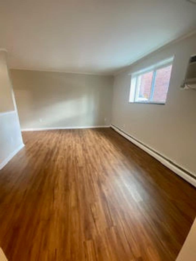 Eddystone Apartment: 1228 Eddystone Avenue