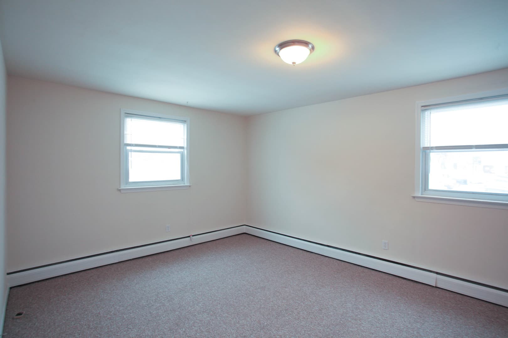 Ridley Park Apartment: 21-23 Morton Avenue