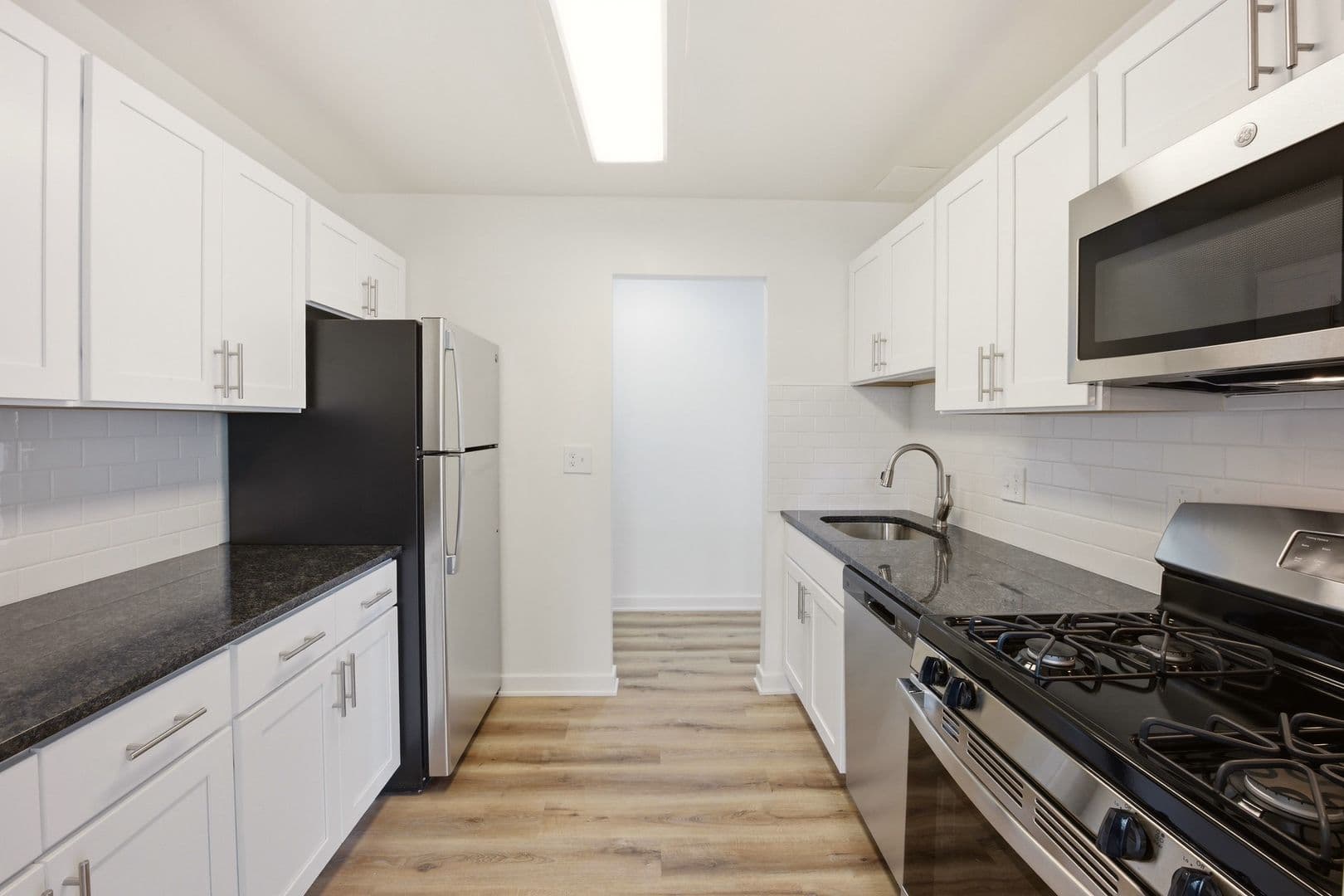 Lebanon Apartment: 1201 West Crestview Drive