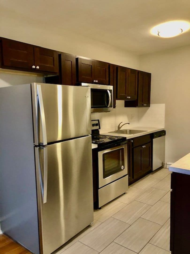 Ridley Park Apartment: 100 Morton Ave