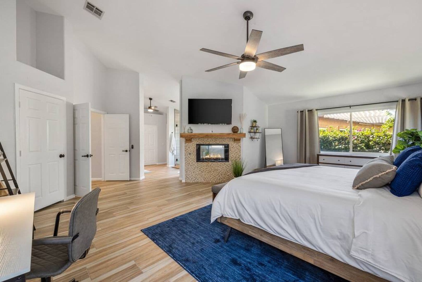 La Quinta House: 79150 Ocotillo Dr