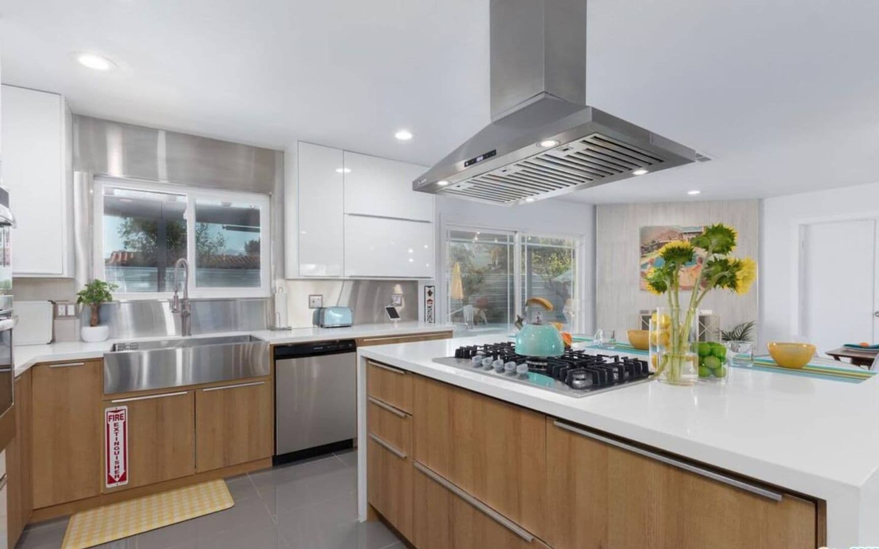 Palm Springs House: 2241 E Finley Rd
