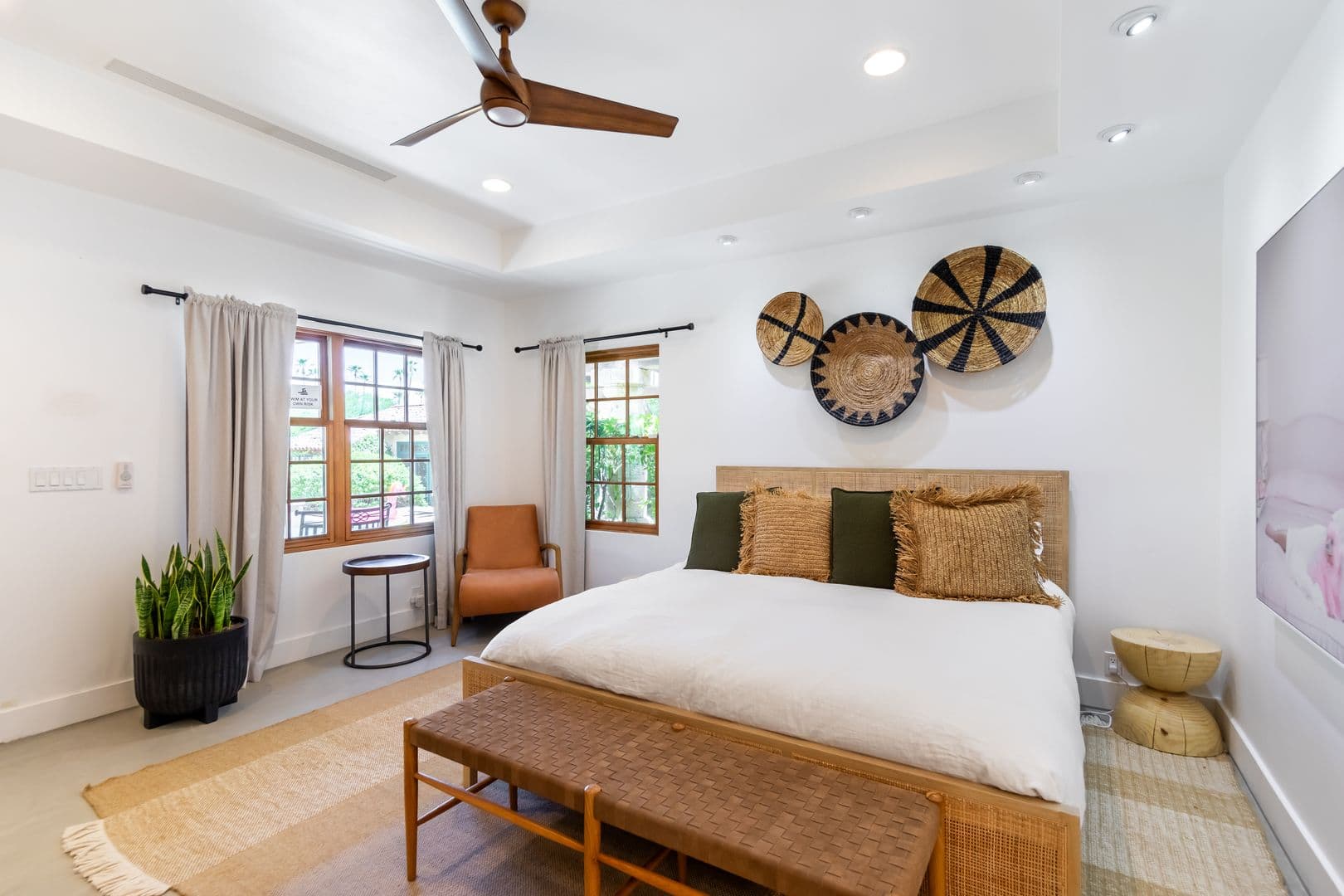 Palm Springs House: 690 West Linda Vista Drive