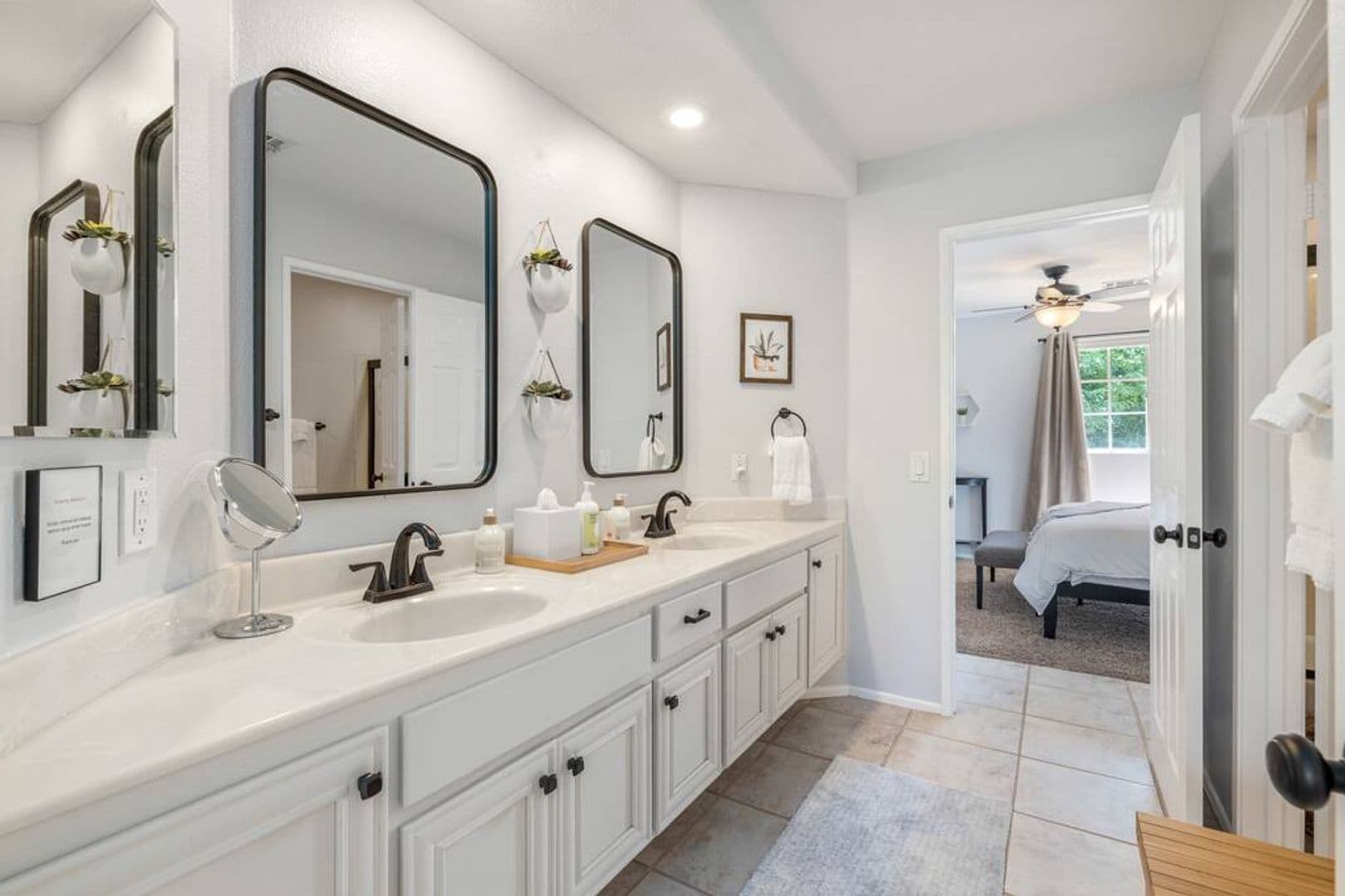 La Quinta House: 79150 Ocotillo Dr