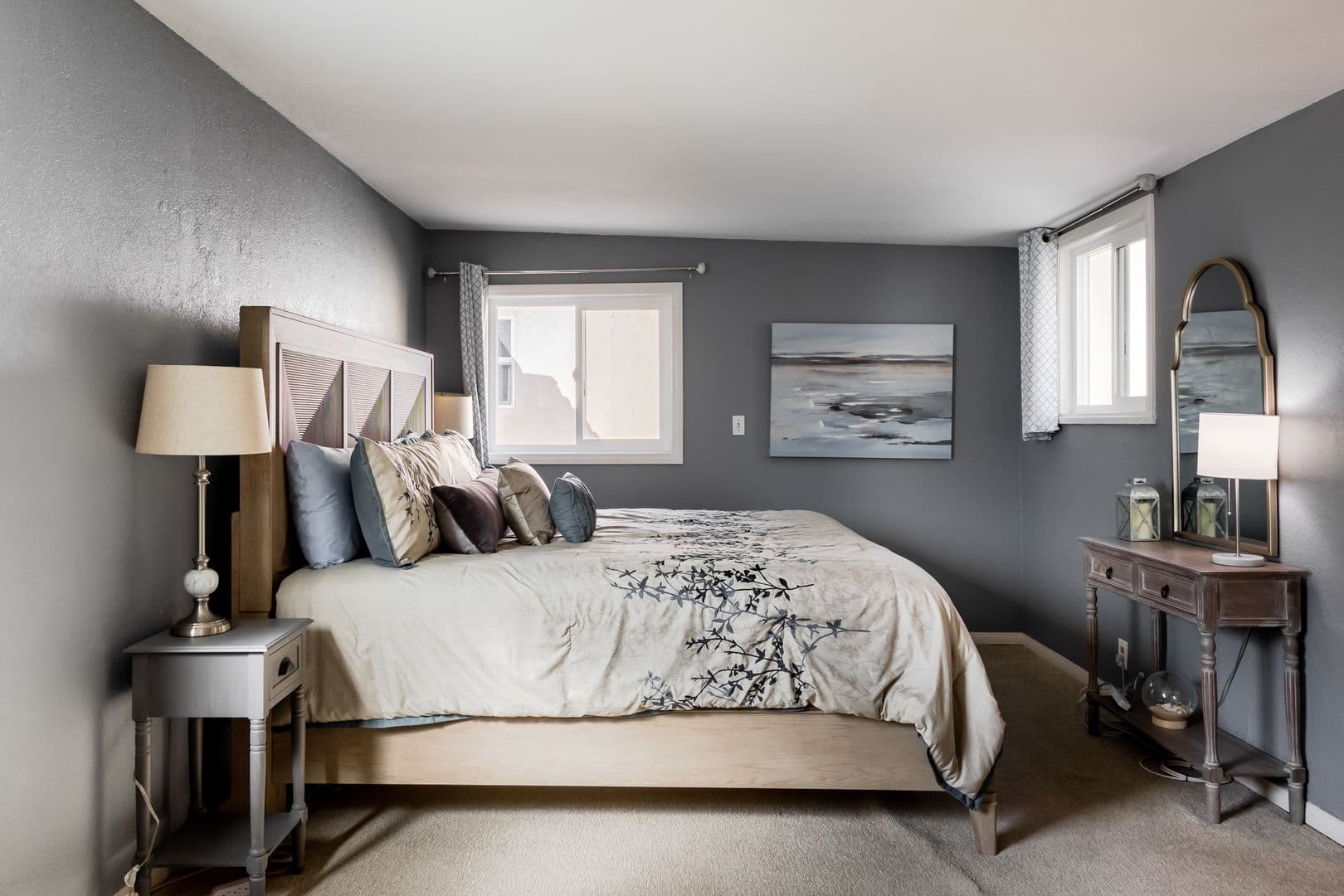 Palm Springs House: 477 East Via Colusa