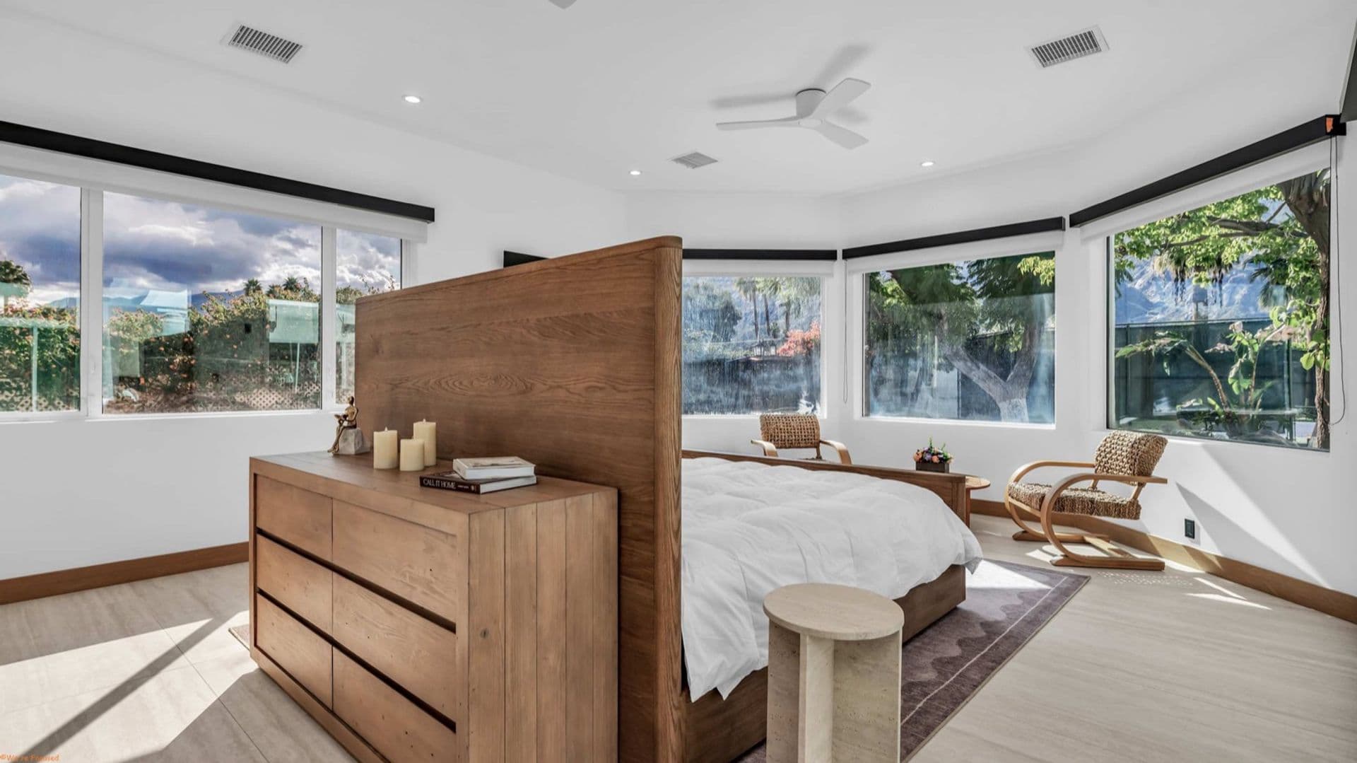 Palm Springs House: 875 Tamarisk Rd
