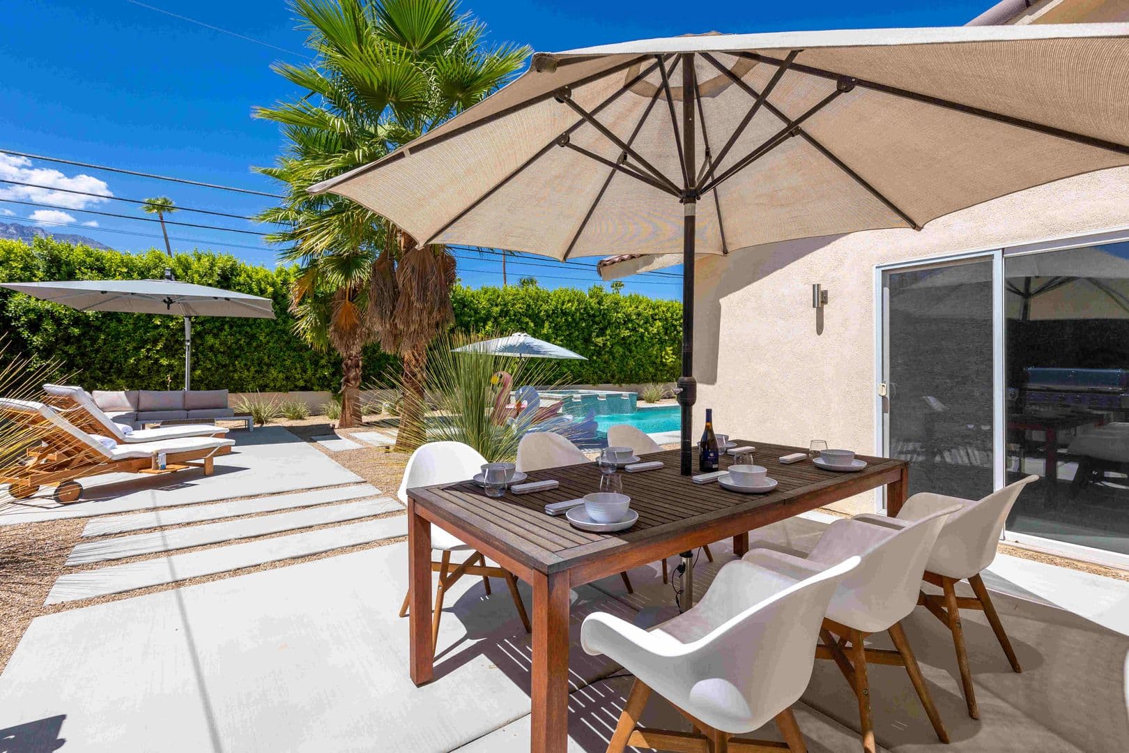 Palm Springs House: 2355 W Nicola Rd