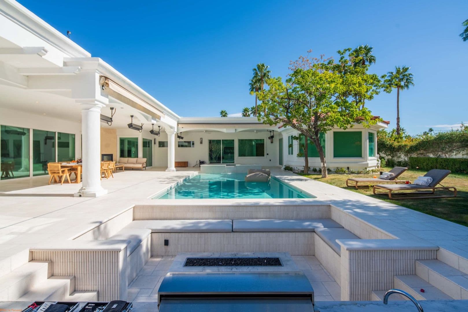 Palm Springs House: 875 Tamarisk Rd