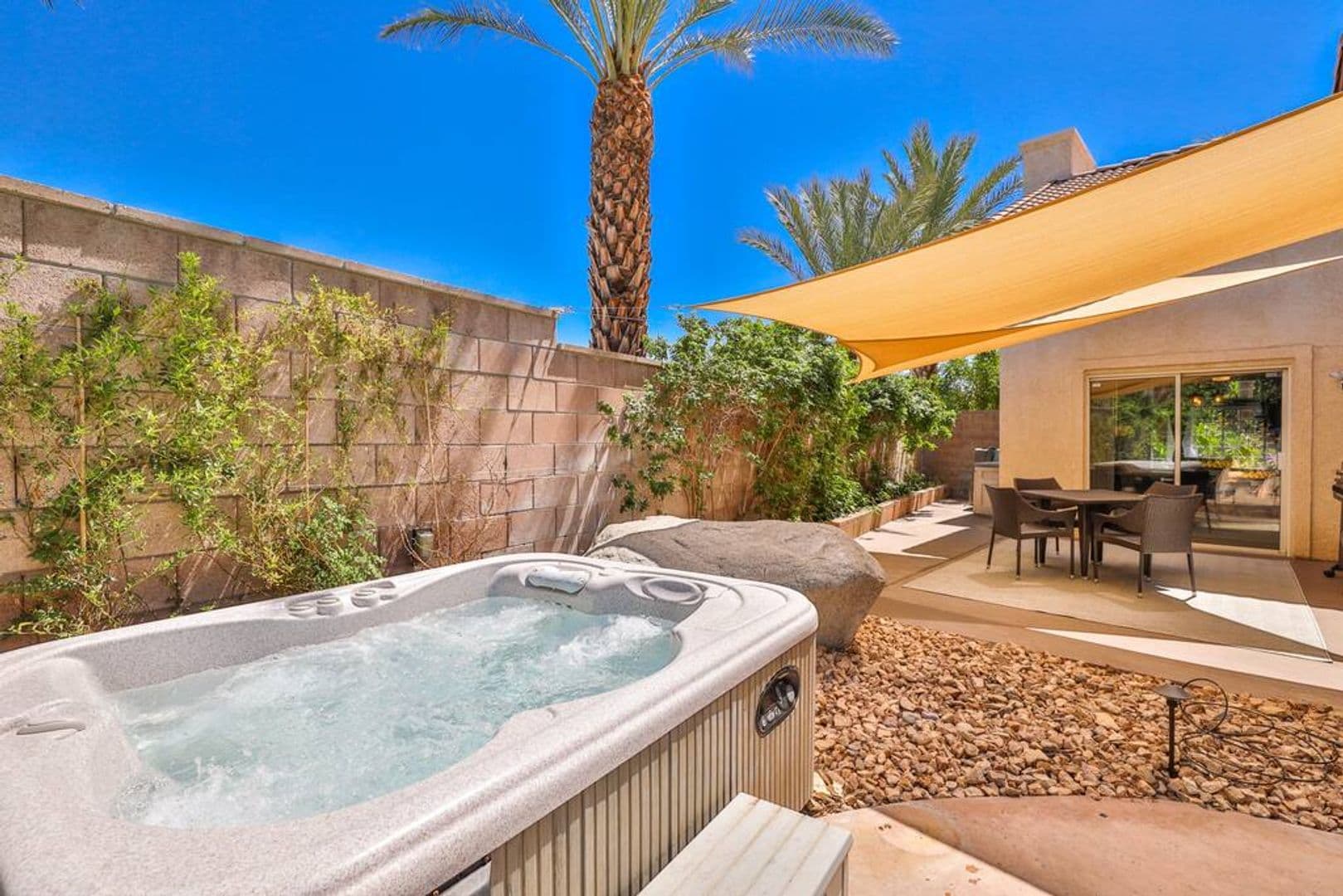 La Quinta House: 79150 Ocotillo Dr