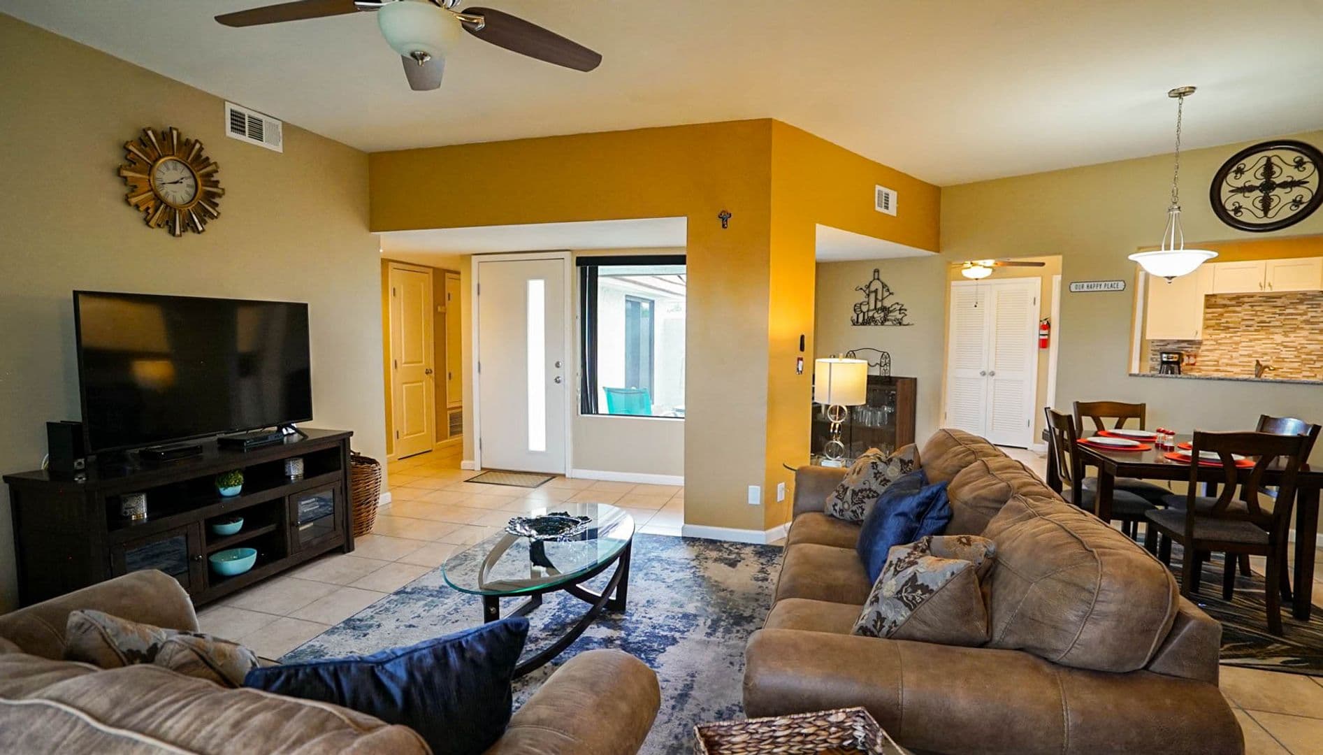 Cathedral City House: 68368 Calle Leon