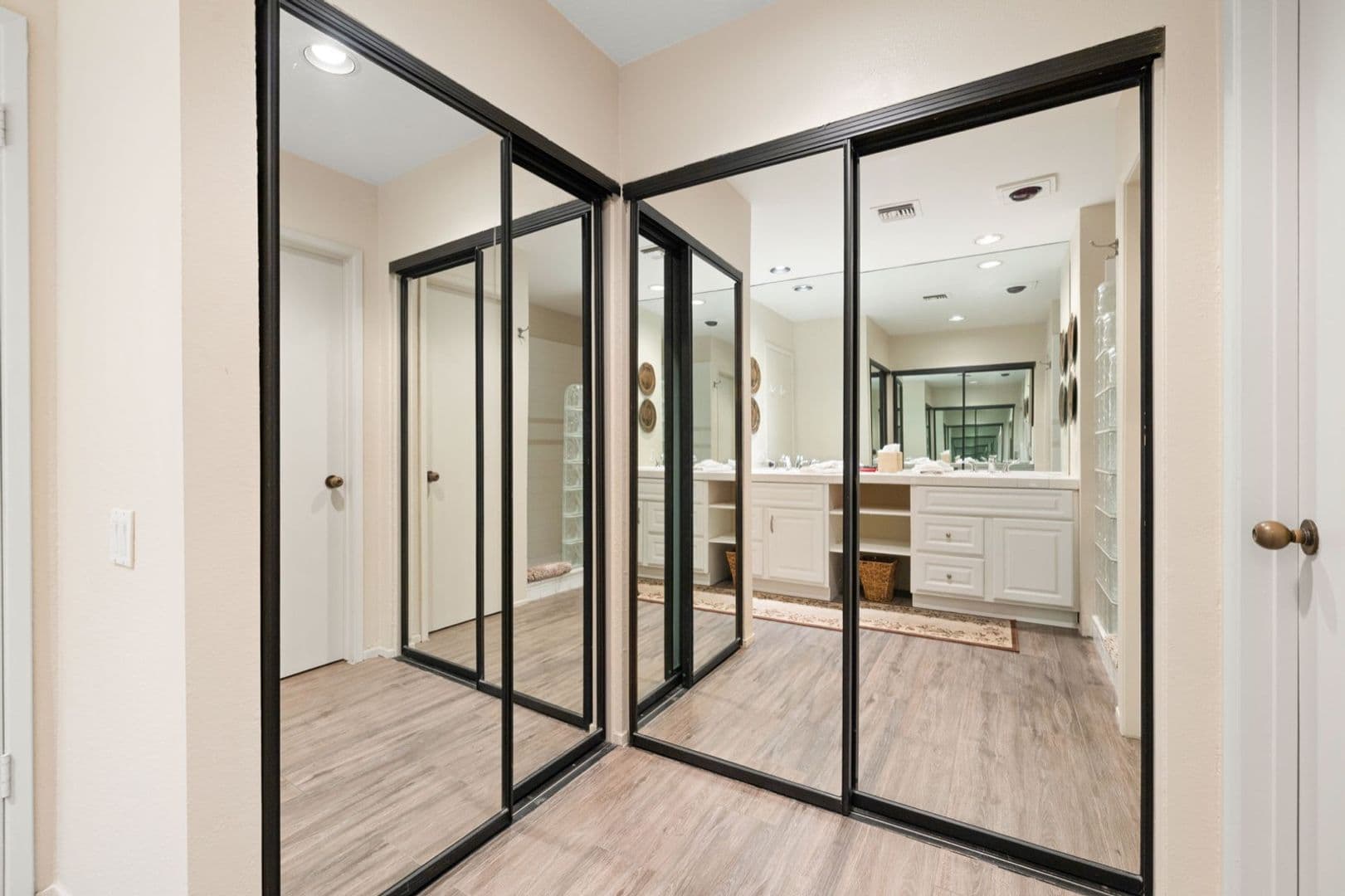 Palm Desert House: 49035 Mariposa Drive