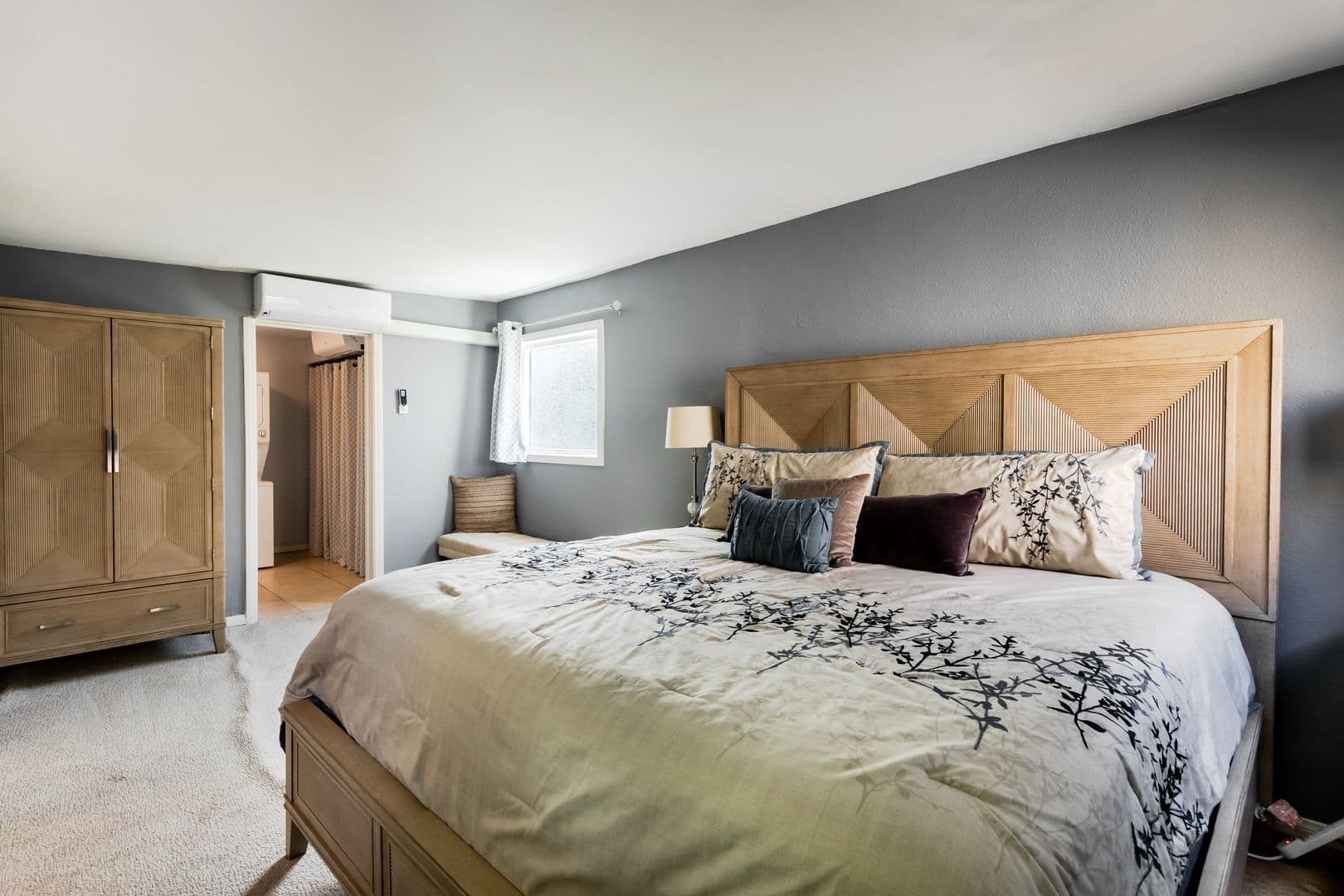 Palm Springs House: 477 East Via Colusa