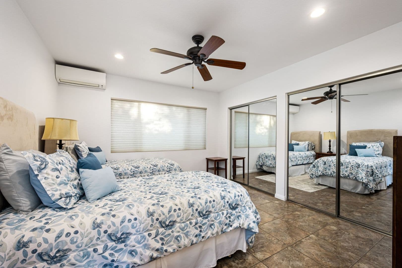 Palm Desert House: 73255 Grapevine Street
