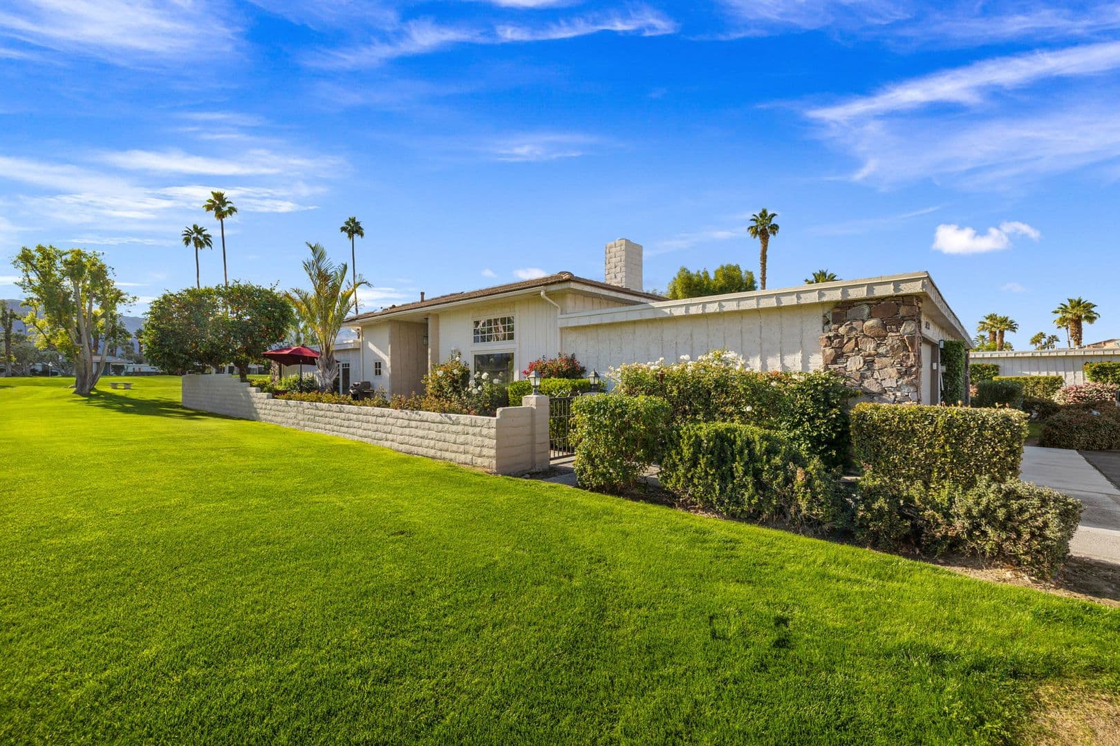 Indian Wells House: 74939 Via Lago